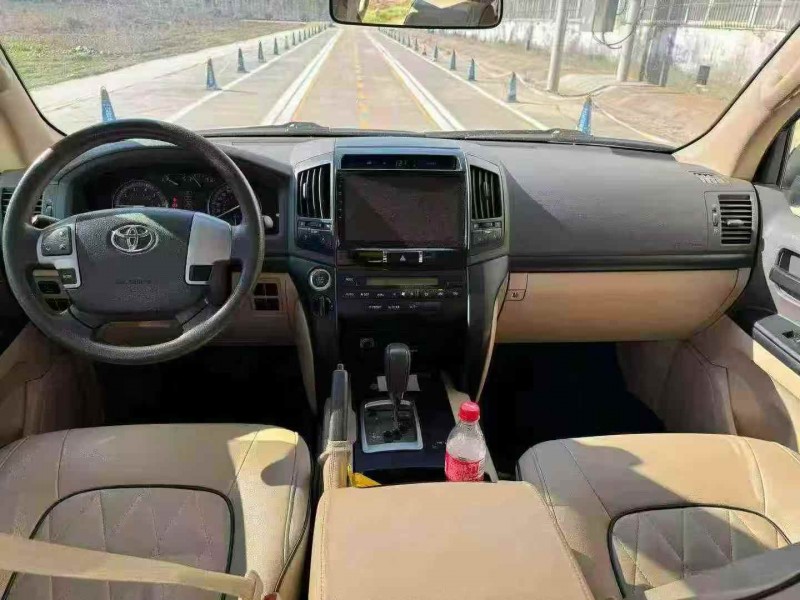 菏泽14年丰田兰德酷路泽4