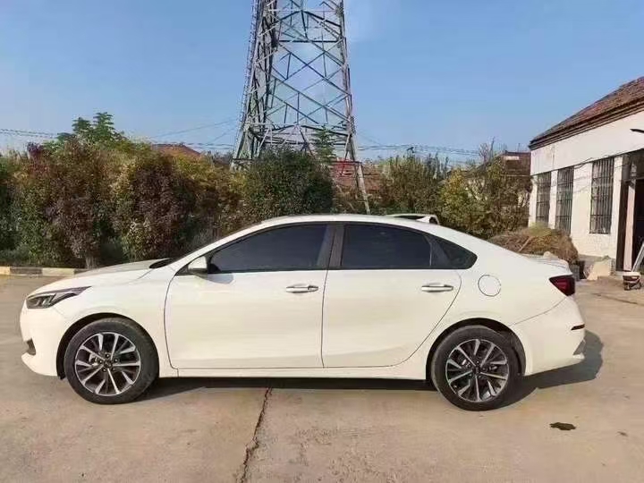 菏泽21年起亚K33