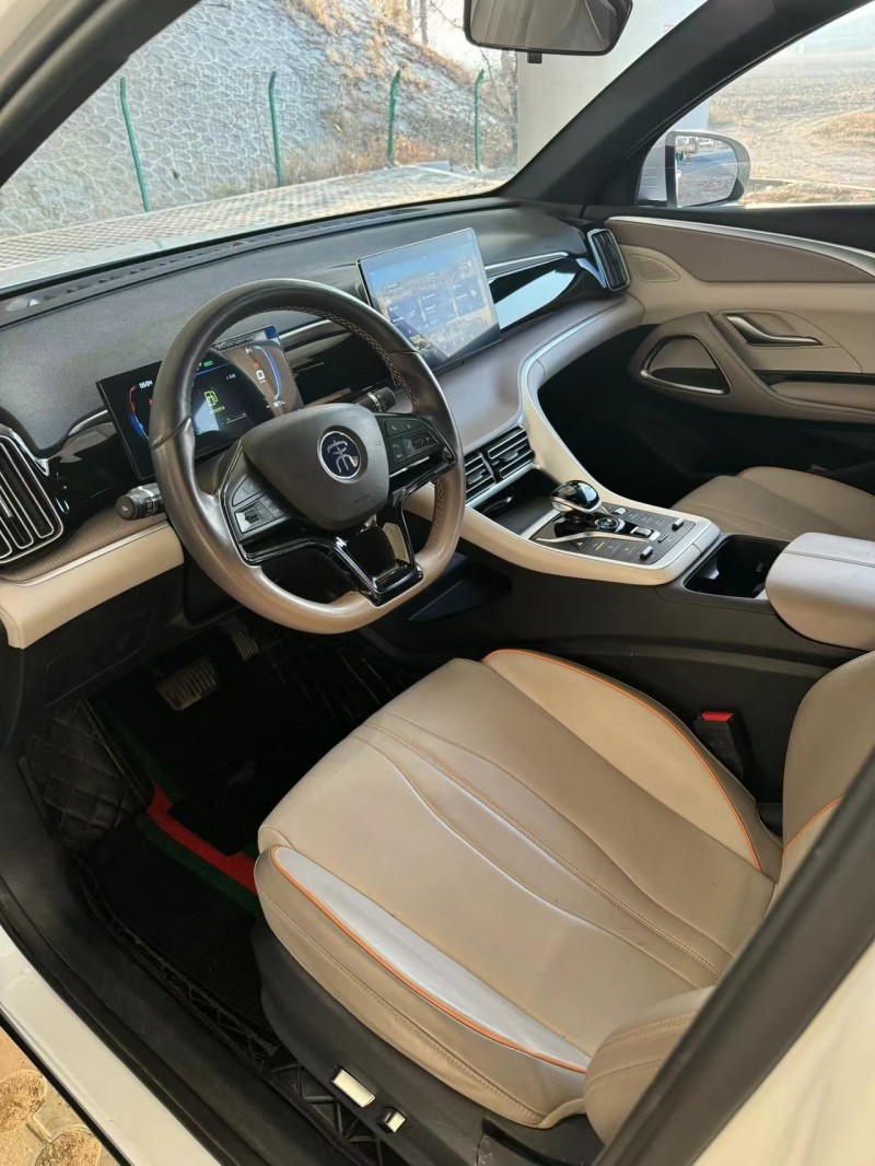 松原24年比亚迪宋5