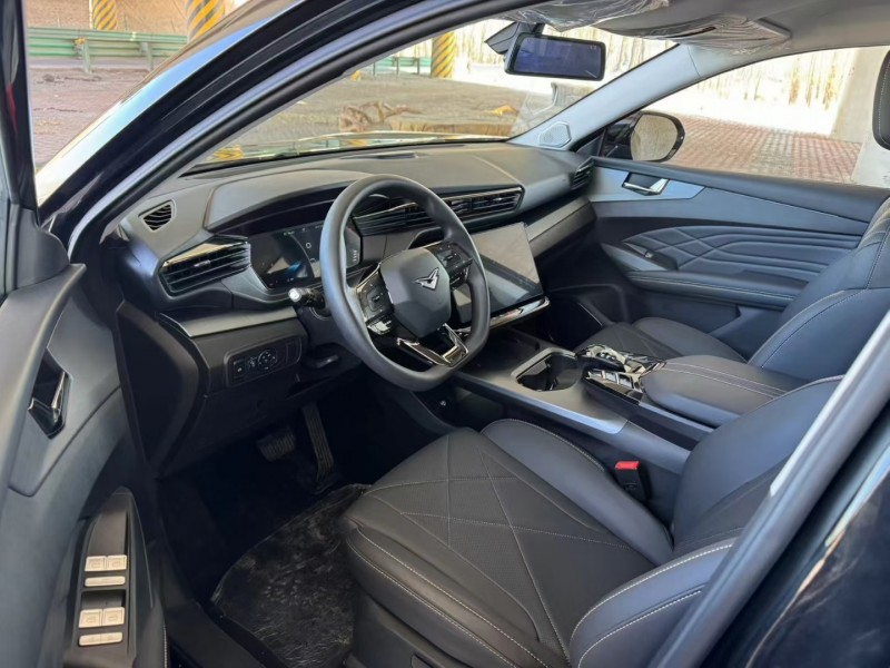 松原25年凯翼昆仑6