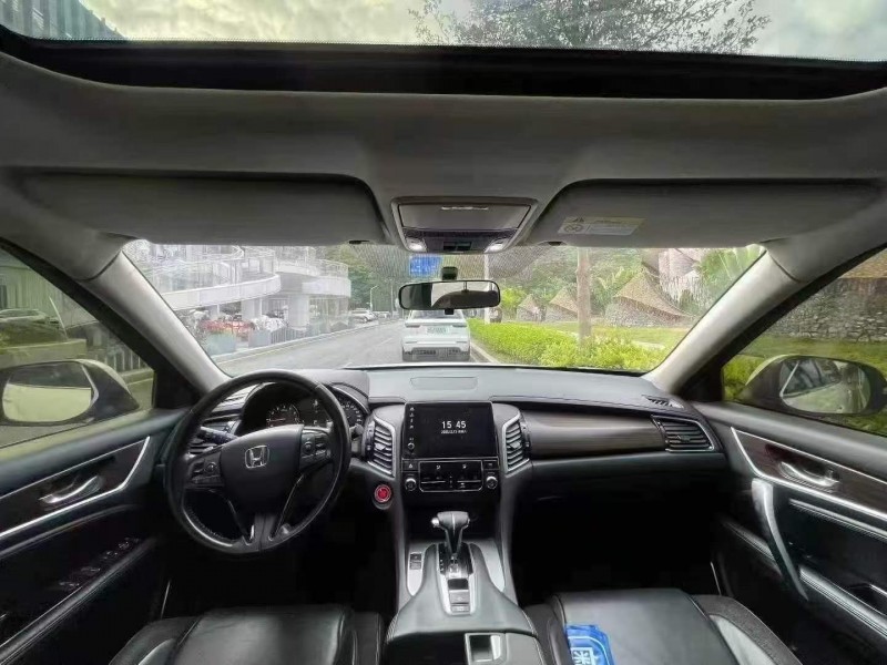 深圳18年本田冠道5