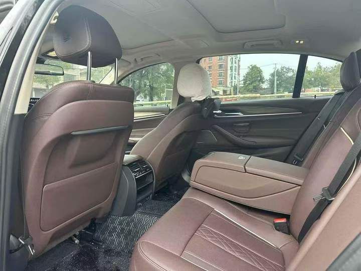 毕节23年宝马5系5