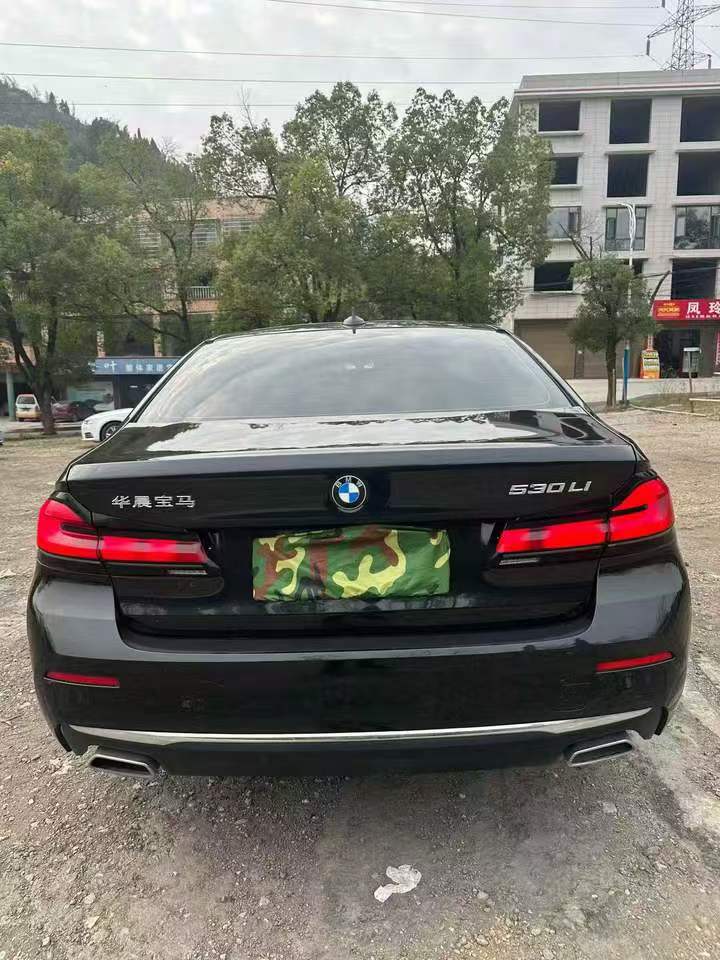 毕节23年宝马5系9