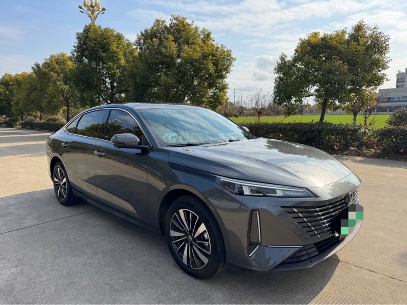 盐城25年长安汽车逸动3