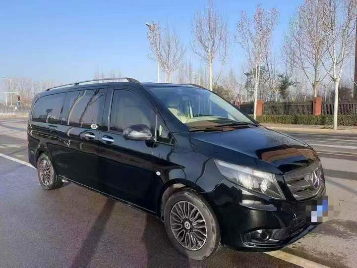 焦作17年奔驰威霆3