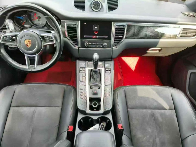衢州17年保时捷Macan4