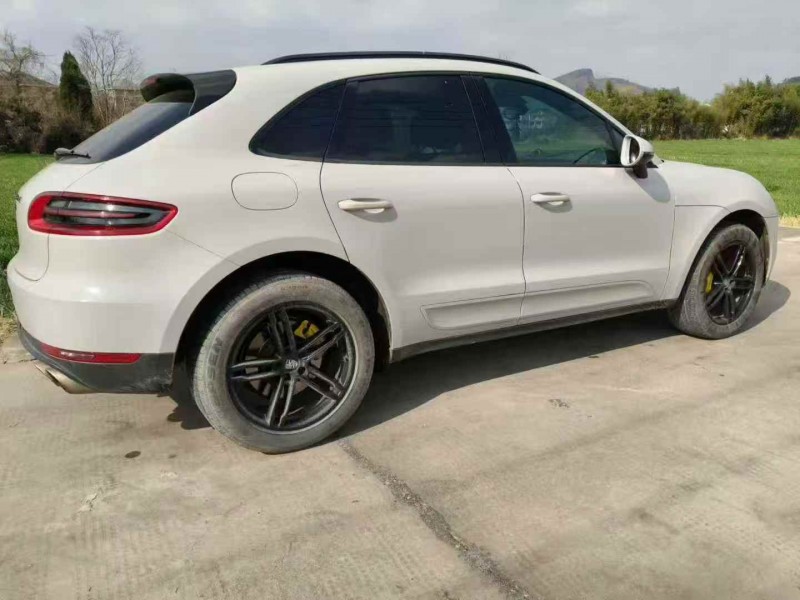 衢州17年保时捷Macan6
