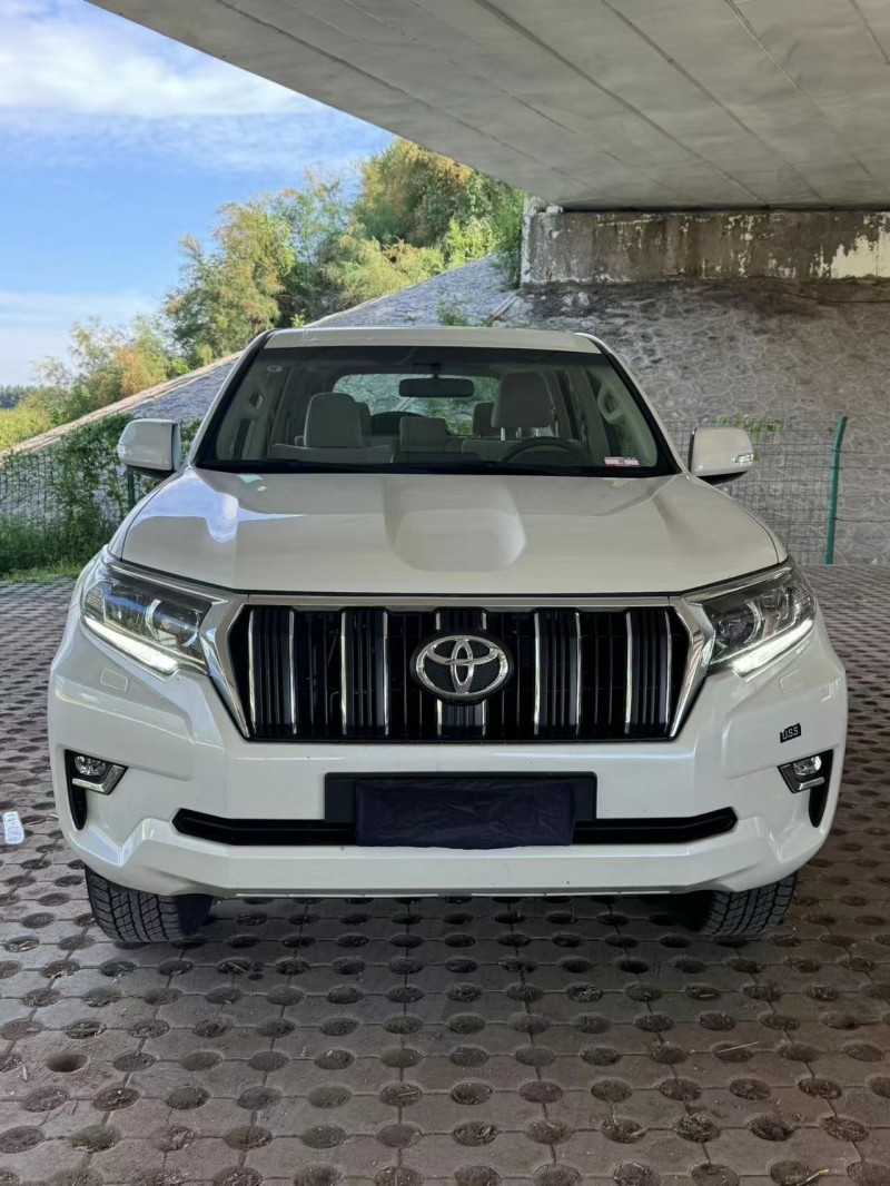 松原25年丰田普拉多1