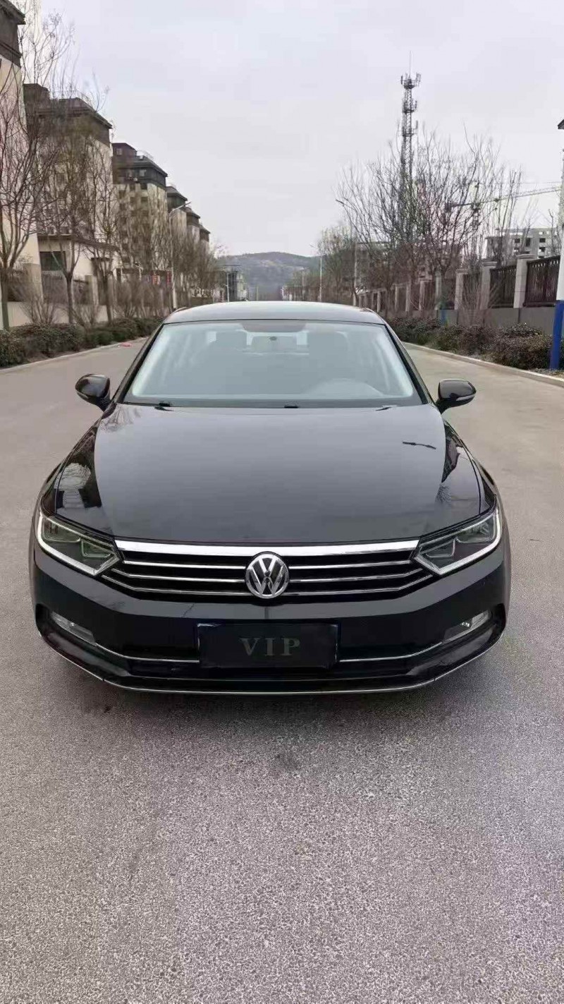 潍坊17年大众迈腾1