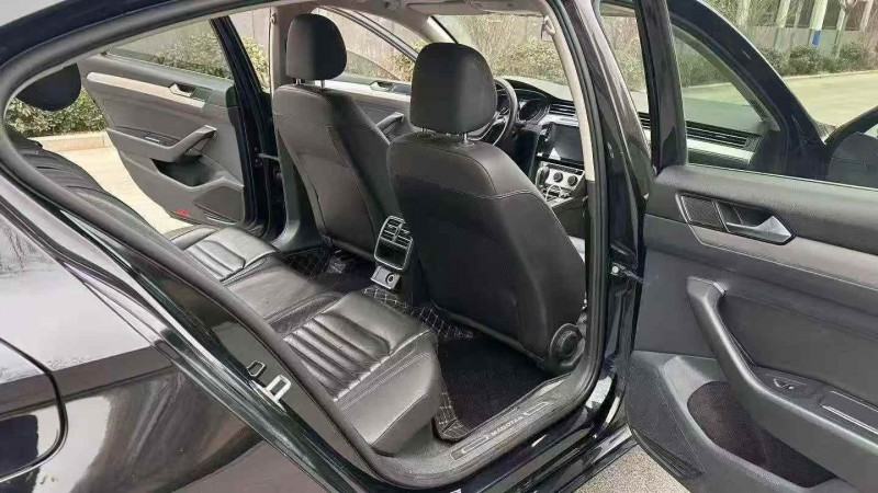 潍坊17年大众迈腾4