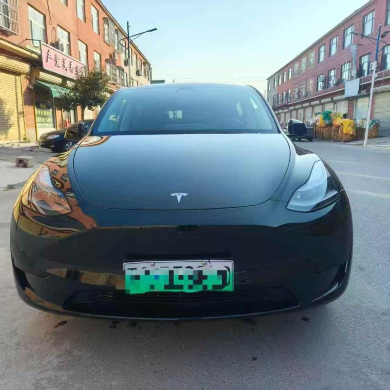 济宁23年特斯拉MODEL Y1