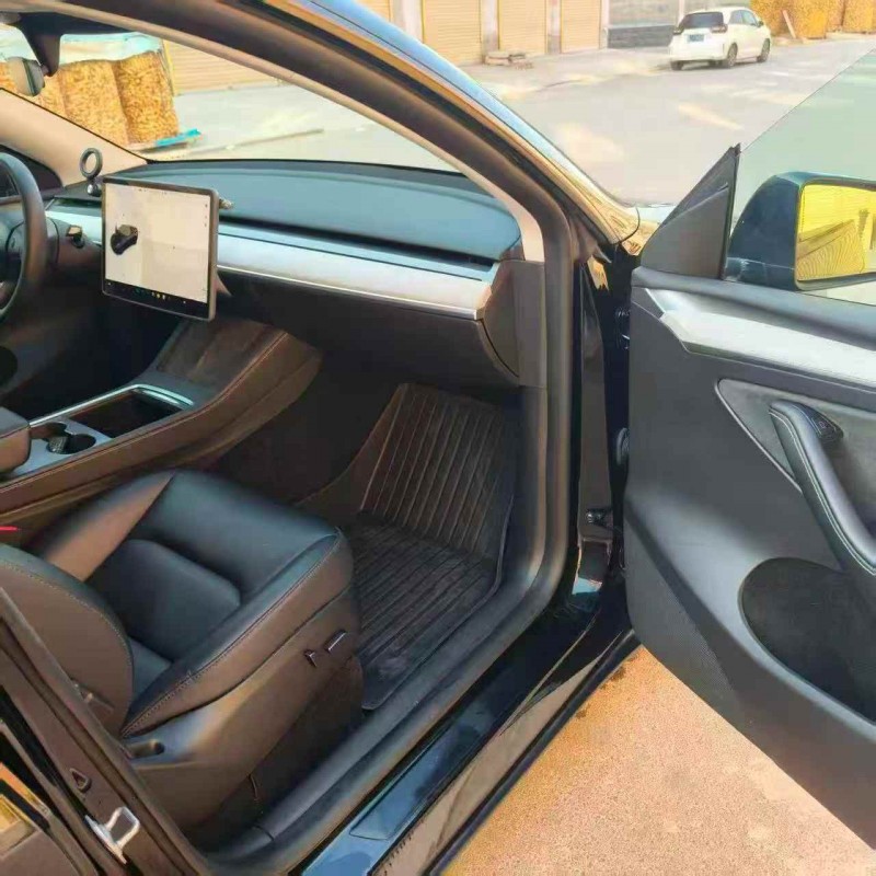 济宁23年特斯拉MODEL Y5