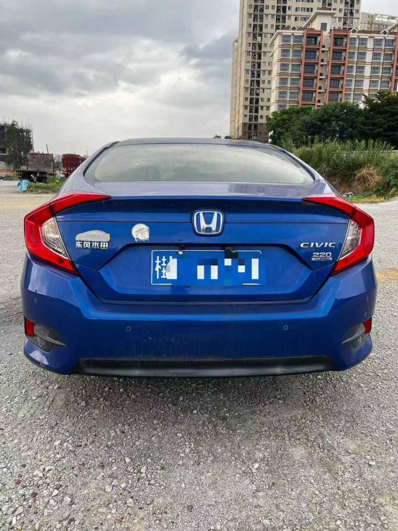 百色19年本田思域6