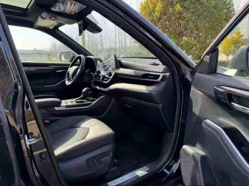 连云港23年丰田皇冠6