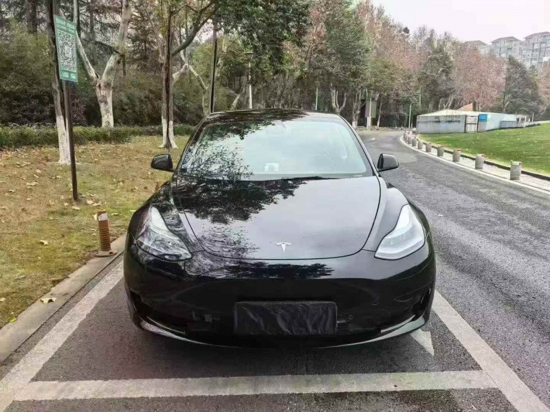 淮安23年特斯拉MODEL 31