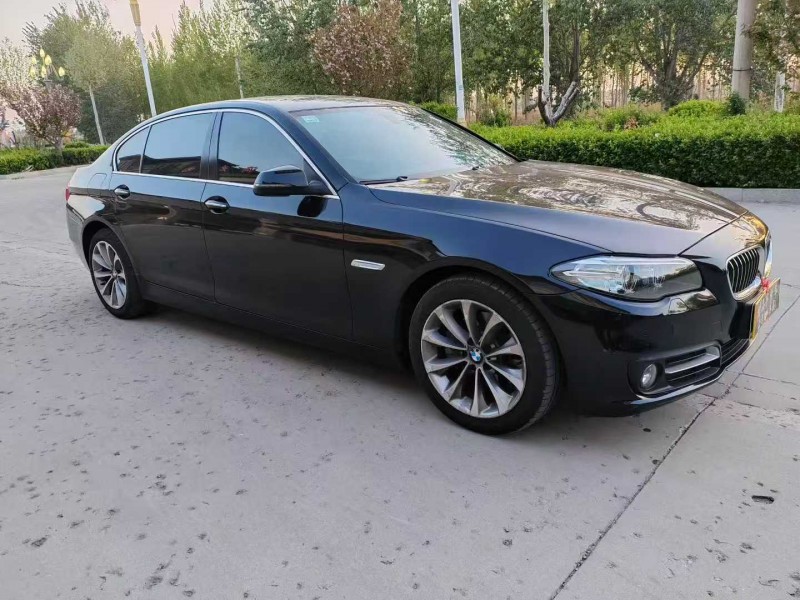 邢台17年宝马5系3