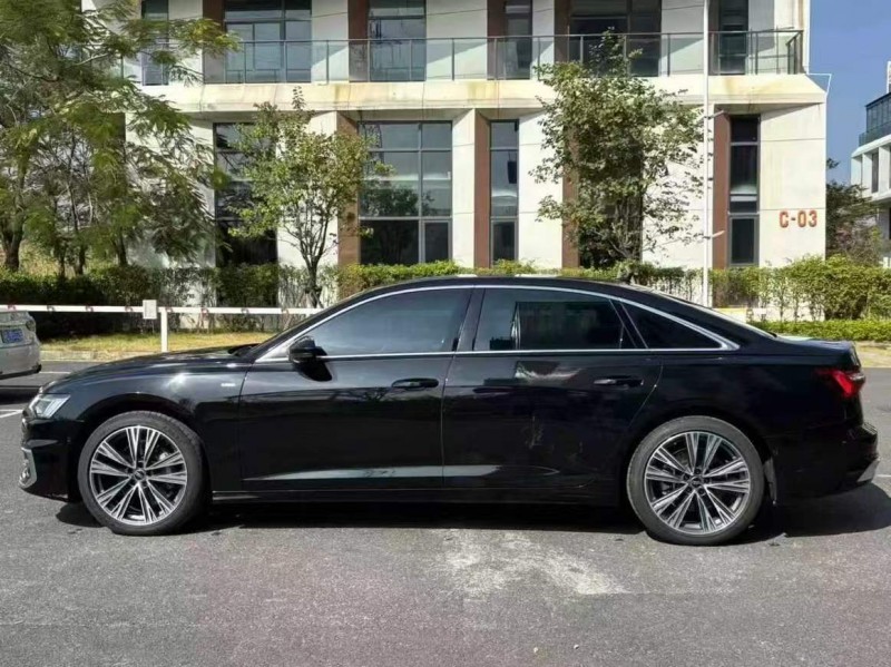 广州25年奥迪A6L8