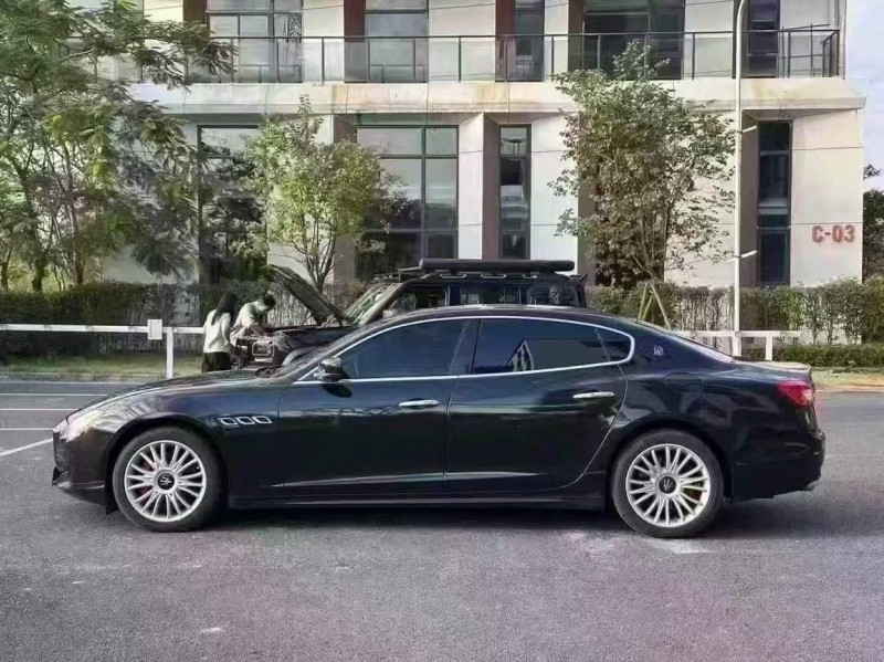 广州13年玛莎拉蒂总裁8