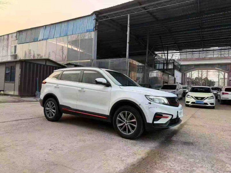 徐州21年吉利博越3