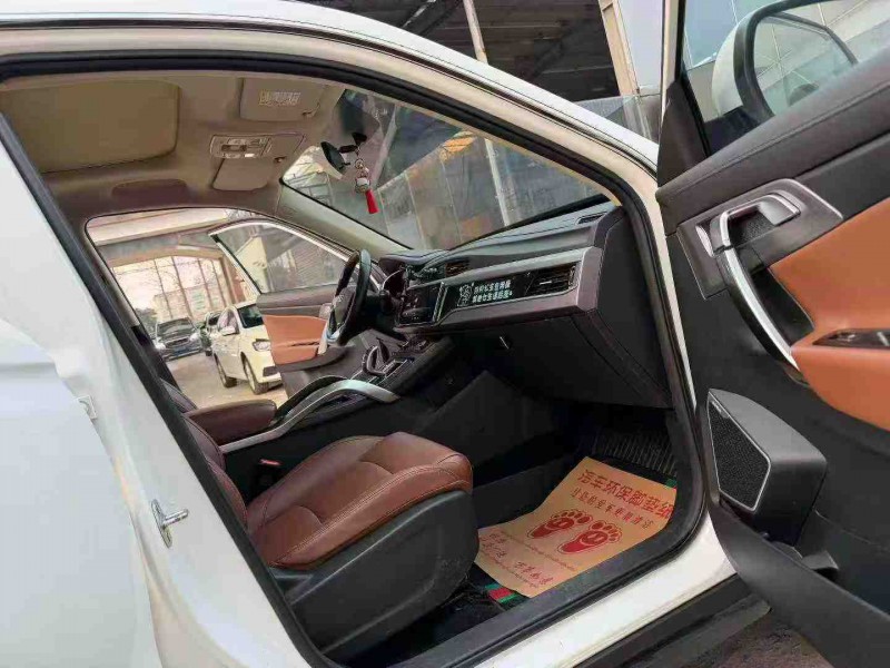 徐州21年吉利博越6