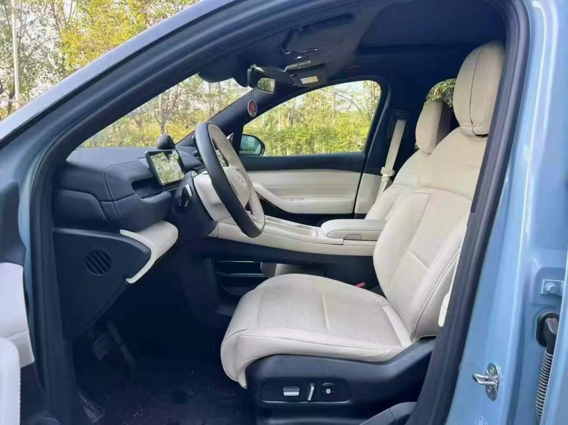 广州24年蔚来ES64