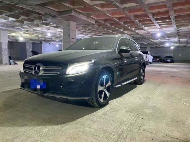 青岛18年奔驰GLC2