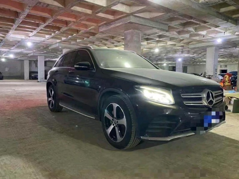 青岛18年奔驰GLC3