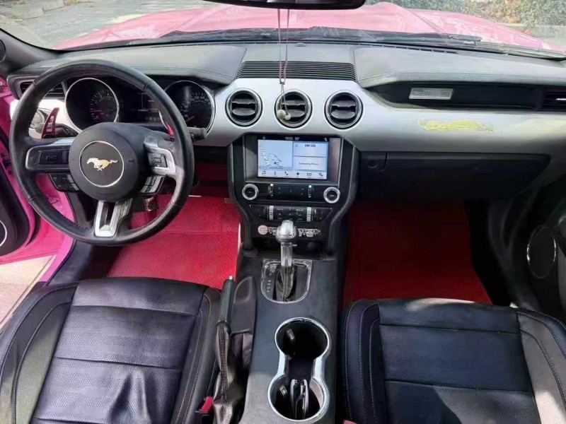 济宁18年福特野马6