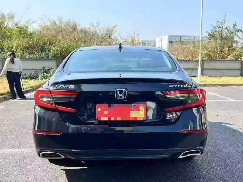 广州21年本田雅阁9