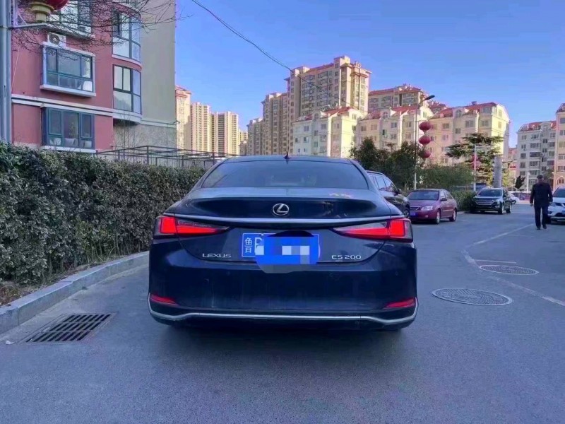 青岛20年雷克萨斯ES4