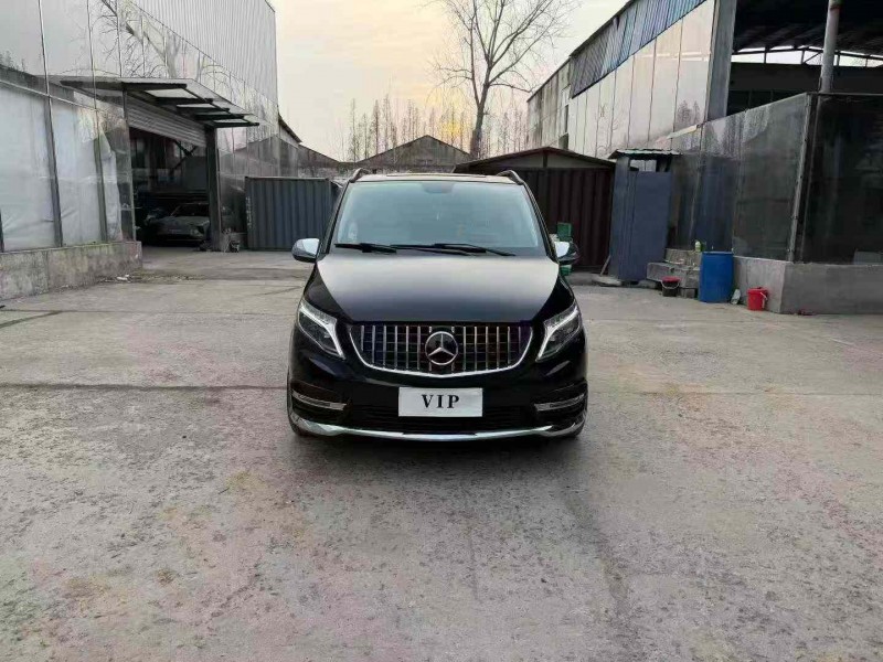 徐州19年奔驰威霆1