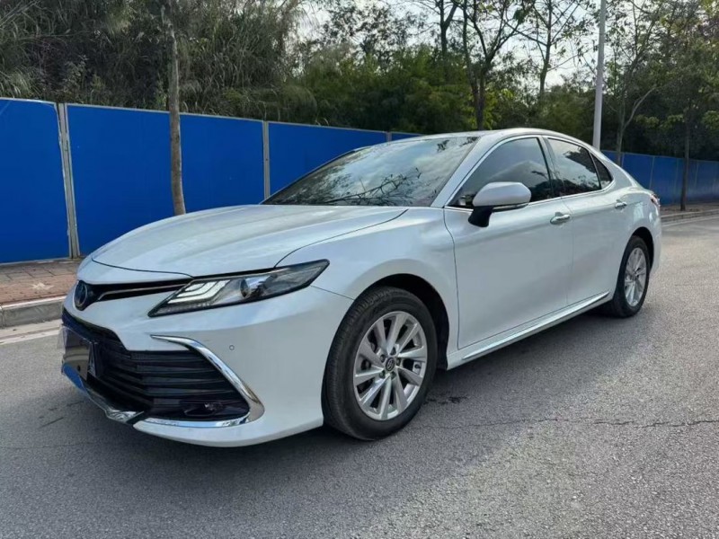 南宁23年丰田凯美瑞2