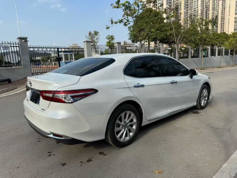 南宁23年丰田凯美瑞7