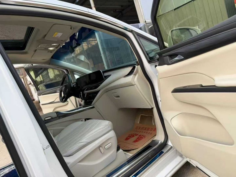 徐州22年别克GL86