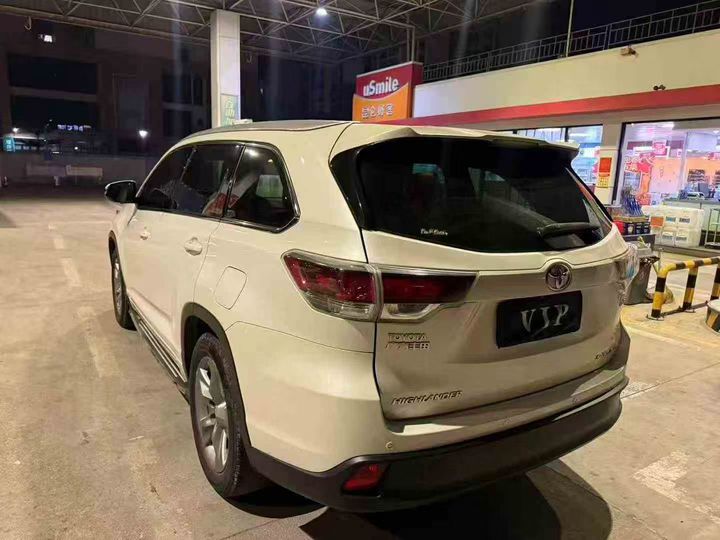 广州16年丰田汉兰达4