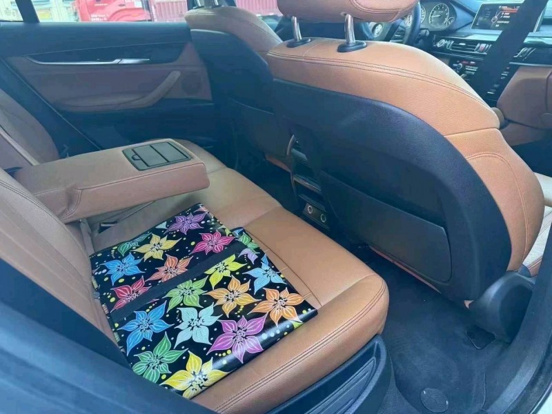 济南16年宝马X64