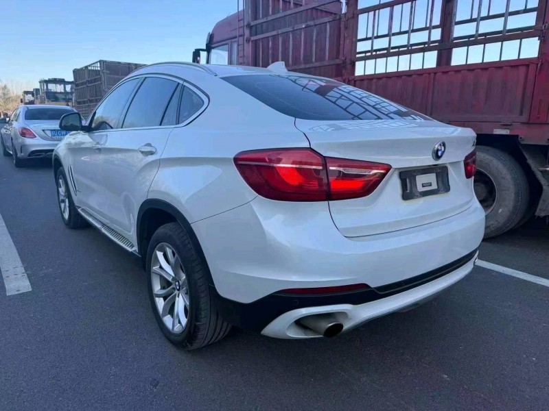 济南16年宝马X66