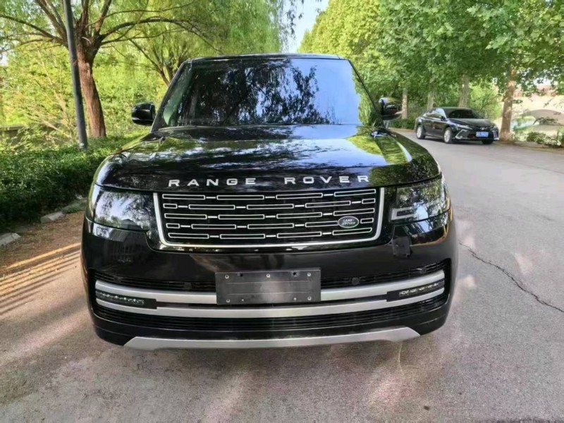 济南13年路虎揽胜行政1