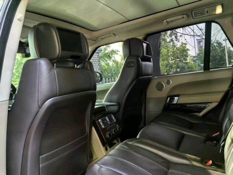 济南13年路虎揽胜行政5