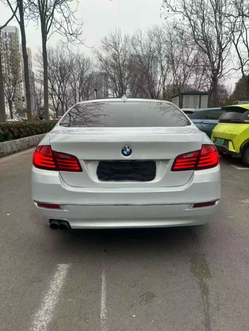 菏泽17年宝马5系9