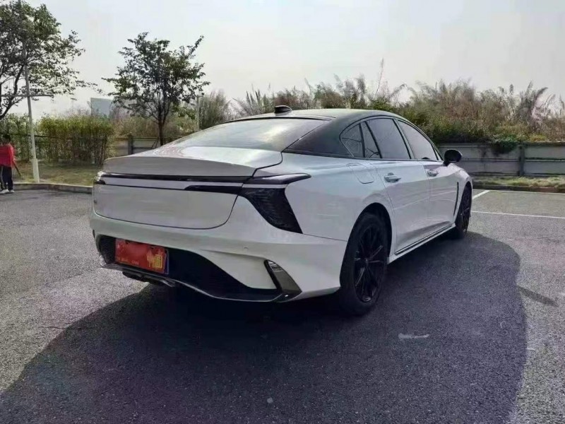 广州23年红旗H68