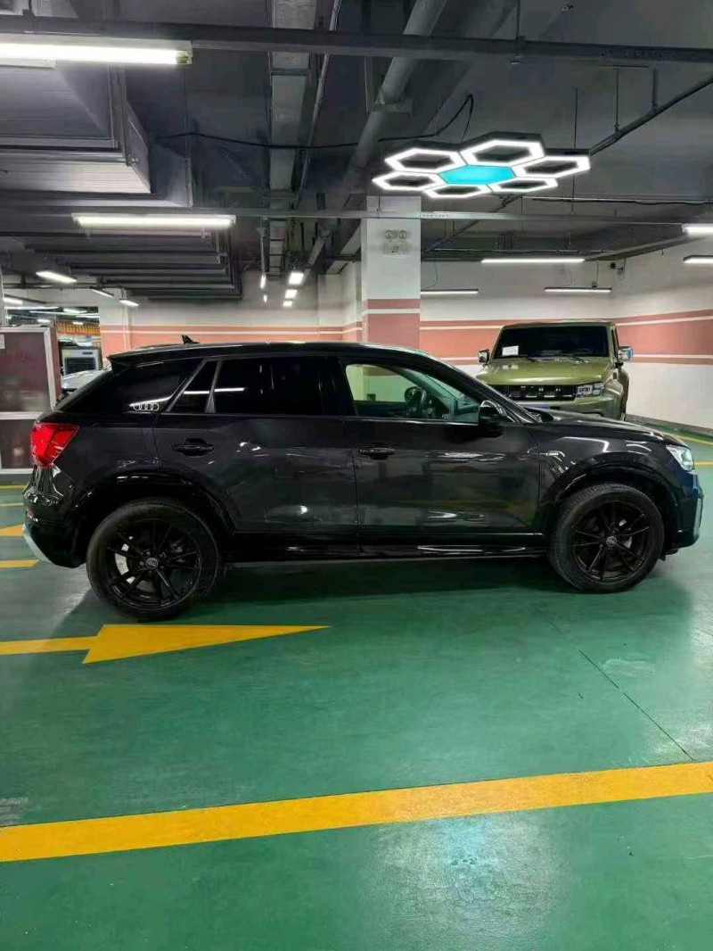 郑州21年奥迪Q27