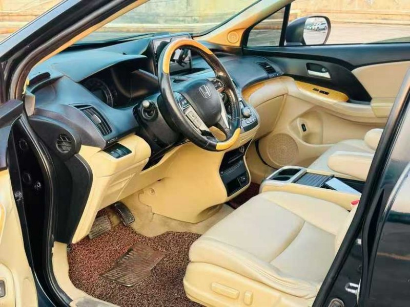 湛江13年本田奥德赛4