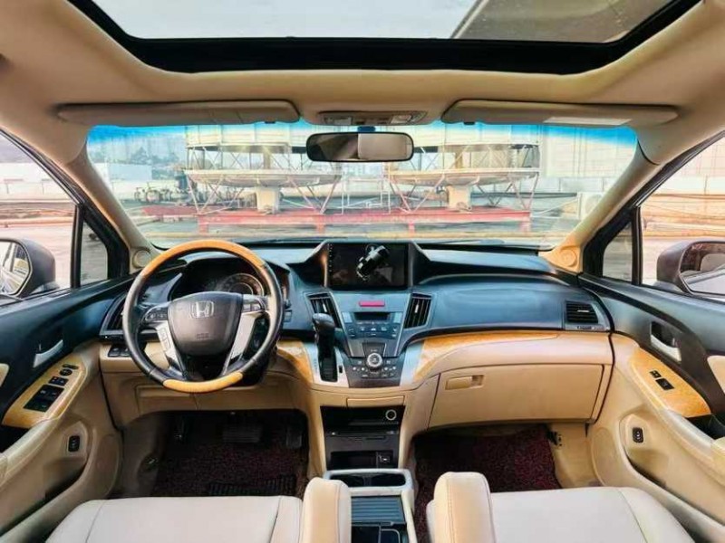 湛江13年本田奥德赛5