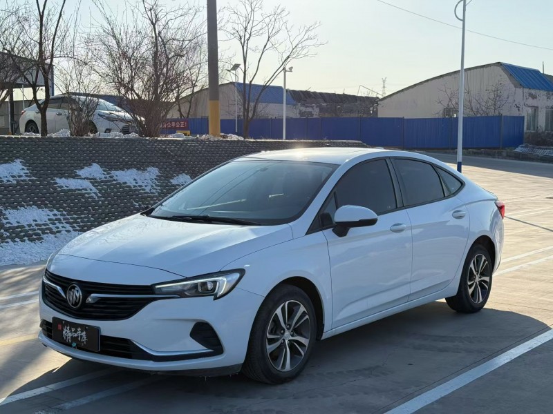 青岛21年别克威朗2