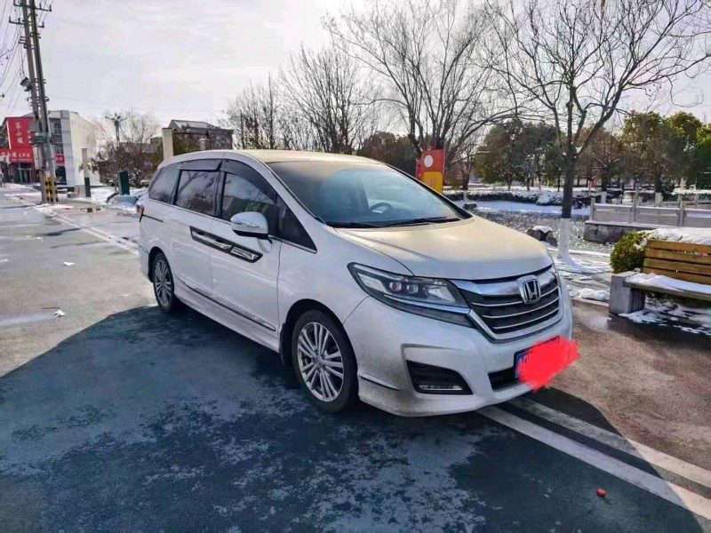 淄博16年本田艾力绅2