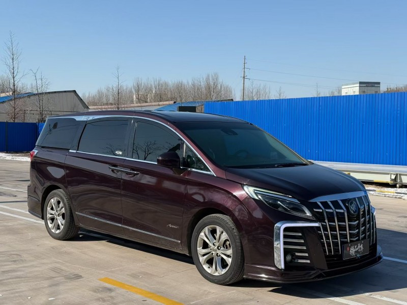 青岛17年别克GL83