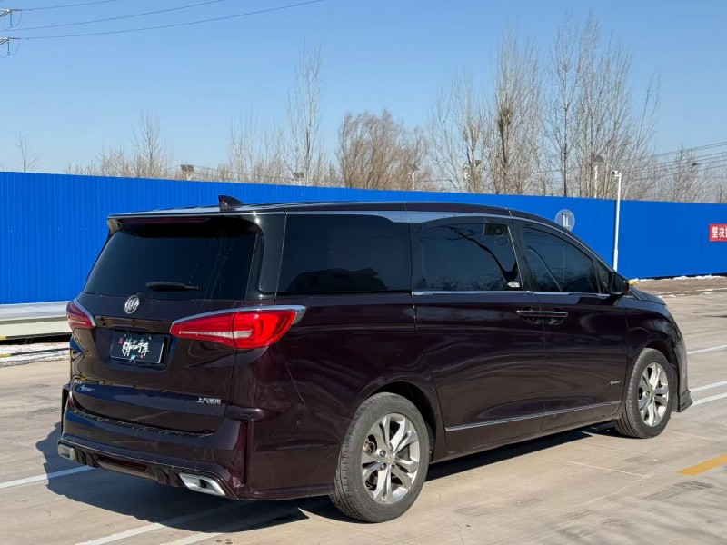 青岛17年别克GL88