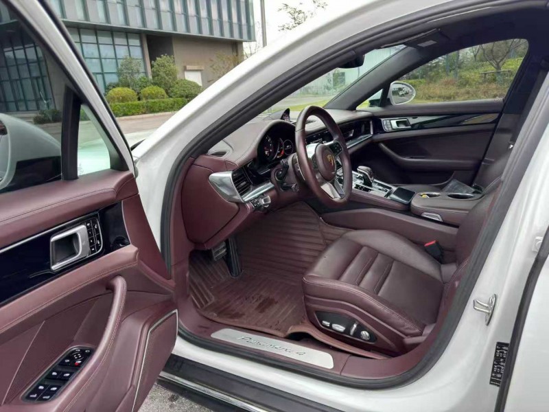 無錫18年保時捷帕拉梅拉5