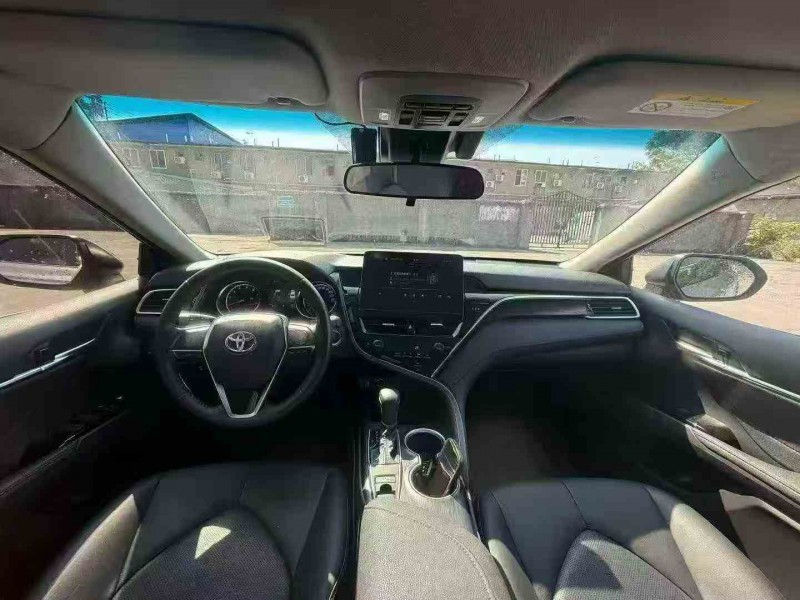 梧州23年丰田凯美瑞6